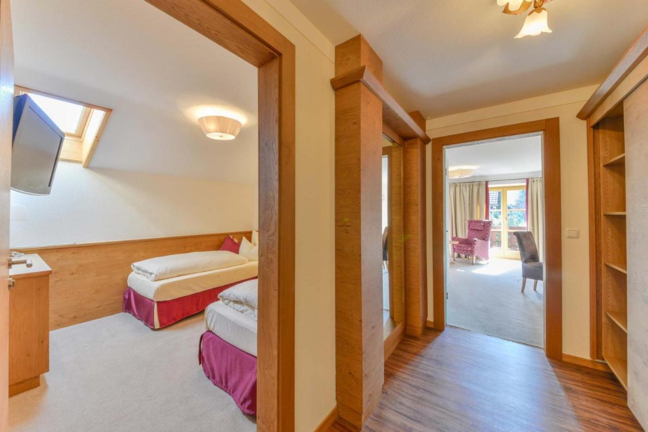 Posthotel Hofherr Konigsdorf Ngoại thất bức ảnh